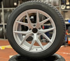 Porsche Macan 4 Electric Winterräder 235/55 u. 285/45R20 Pirelli
