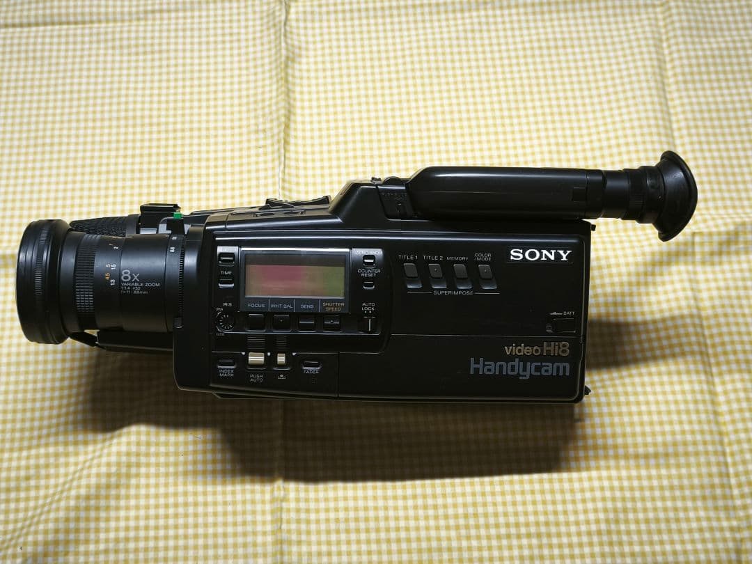 Rare item] SONY Handycam CCD-V900 video camera body and