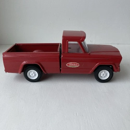 Toy Vintage 1960s Tonka Pressed Steel 9” Mid Size Red Jeep Pick Up Truck  52030