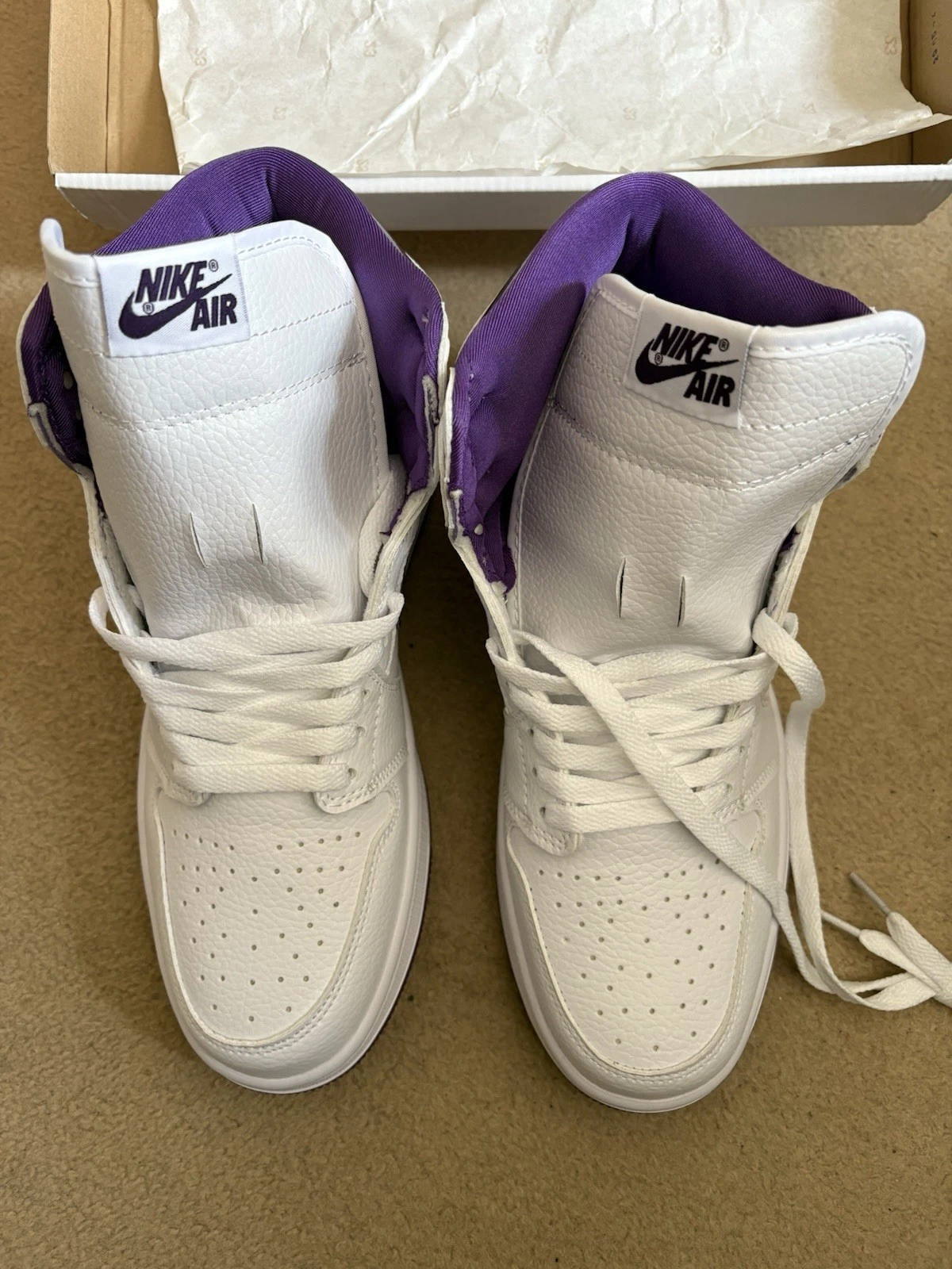 Air Jordan 1 Retro High OG Uk 7.5 bianco viola