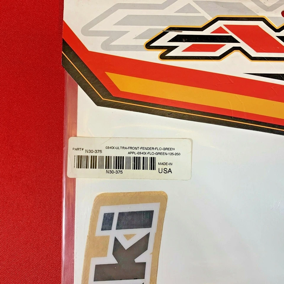 Guardabarros ultra delantero Kawasaki N30-375 NOS N-Style APPL-03-KX-Flo-Green 125-250 Foto 2 de 2