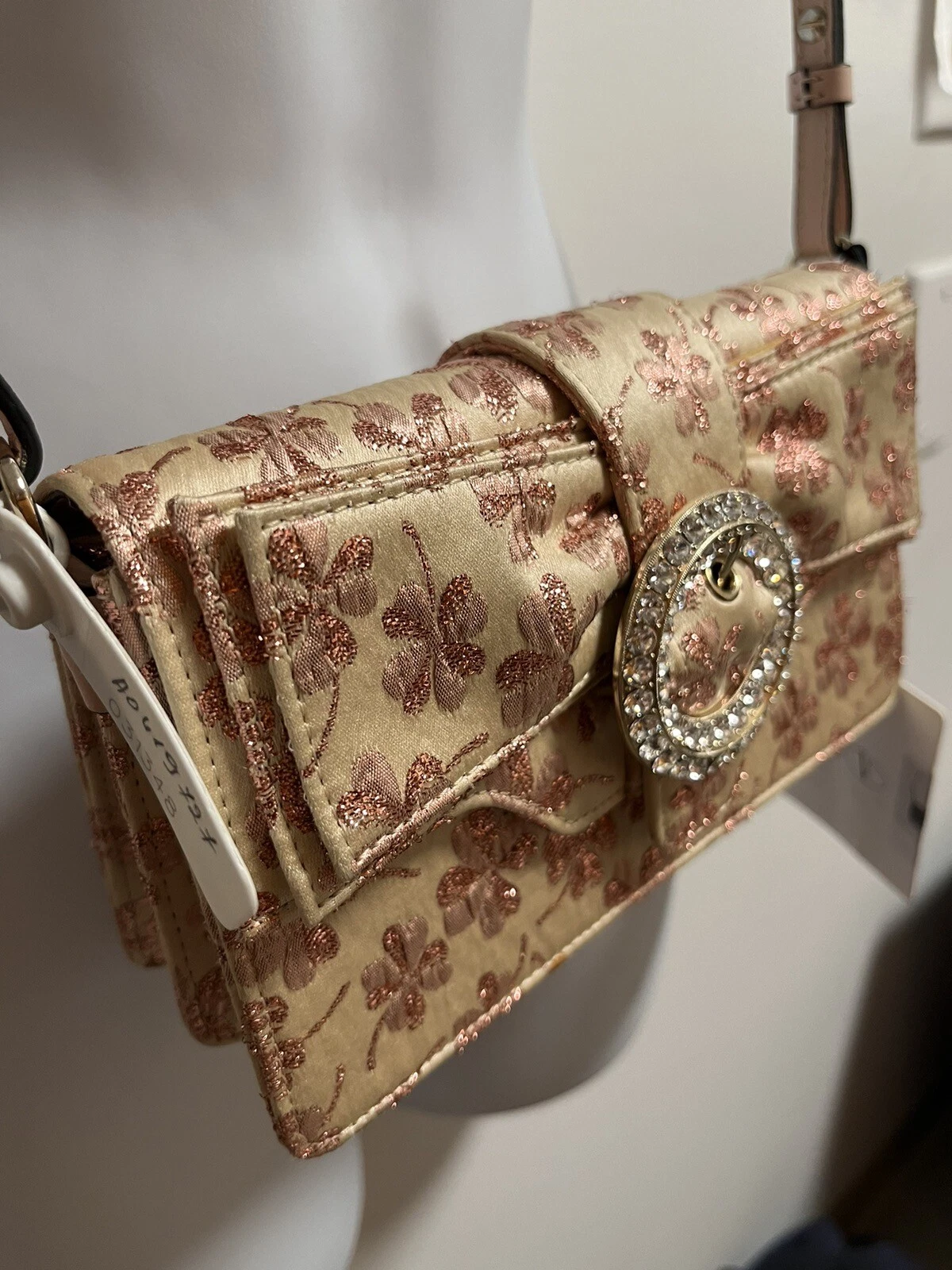 Borsa a tracolla Valentino 4 foglie quadrifoglio rosa zoppo grande chiusura strass nuova con etichetta