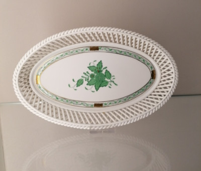 Herend Ungarn Durchbruchschale Korb oval Modell 7375 / AV  Apponyi grün 1. Wahl