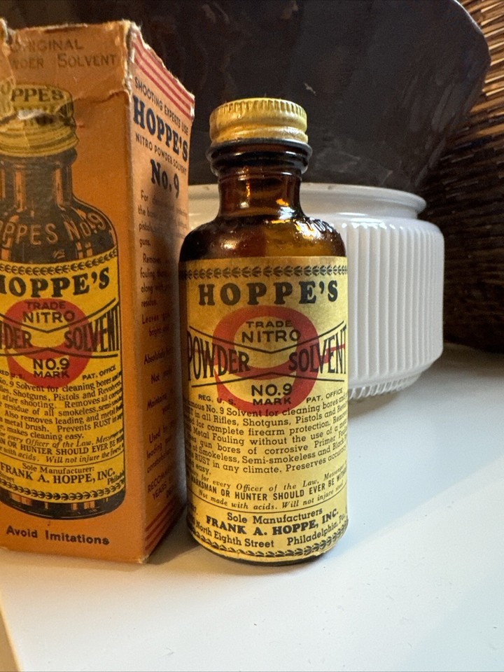 Vintage HOPPE'S No. 9 Nitro Powder Solvent Bottle & Box Gun Cleaning