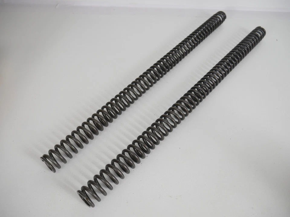 Harley-Davidson 07-17 Softail Profile Kit de descenso delantero 54758-07 Foto 2 de 4