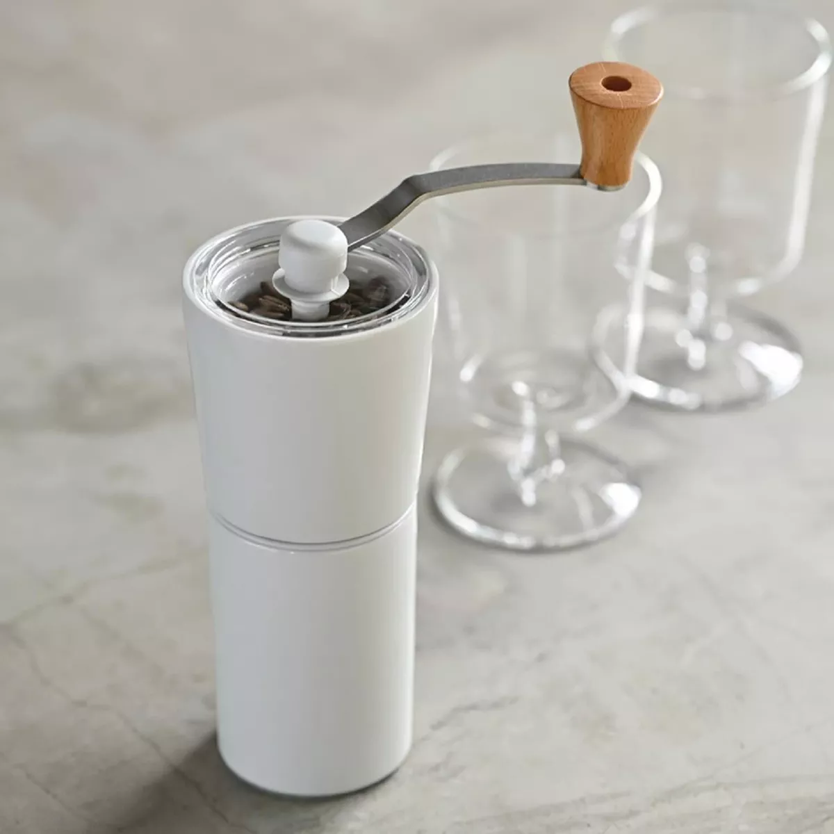 Hario ceramic 2024 coffee grinder