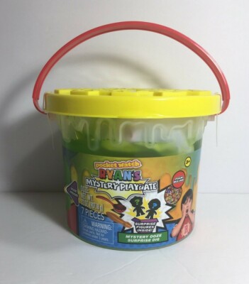 POCKET WATCH RYAN'S WORLD MYSTERY PLAYDATE