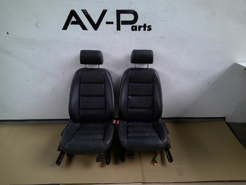 Original Audi A4 8E B6 Limousine Lederausstattung Leder Ausstattung blau