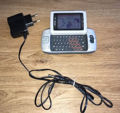 T-Mobile Sidekick II 2 PV 100 TG Silber, 100% Funktionalität, GUTER ZUSTAND