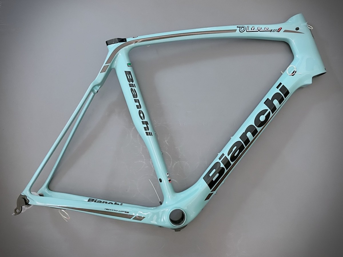 Bianchi OLTRE XR1 Road Bike Frame NEW NOS Size 61 Classic Light
