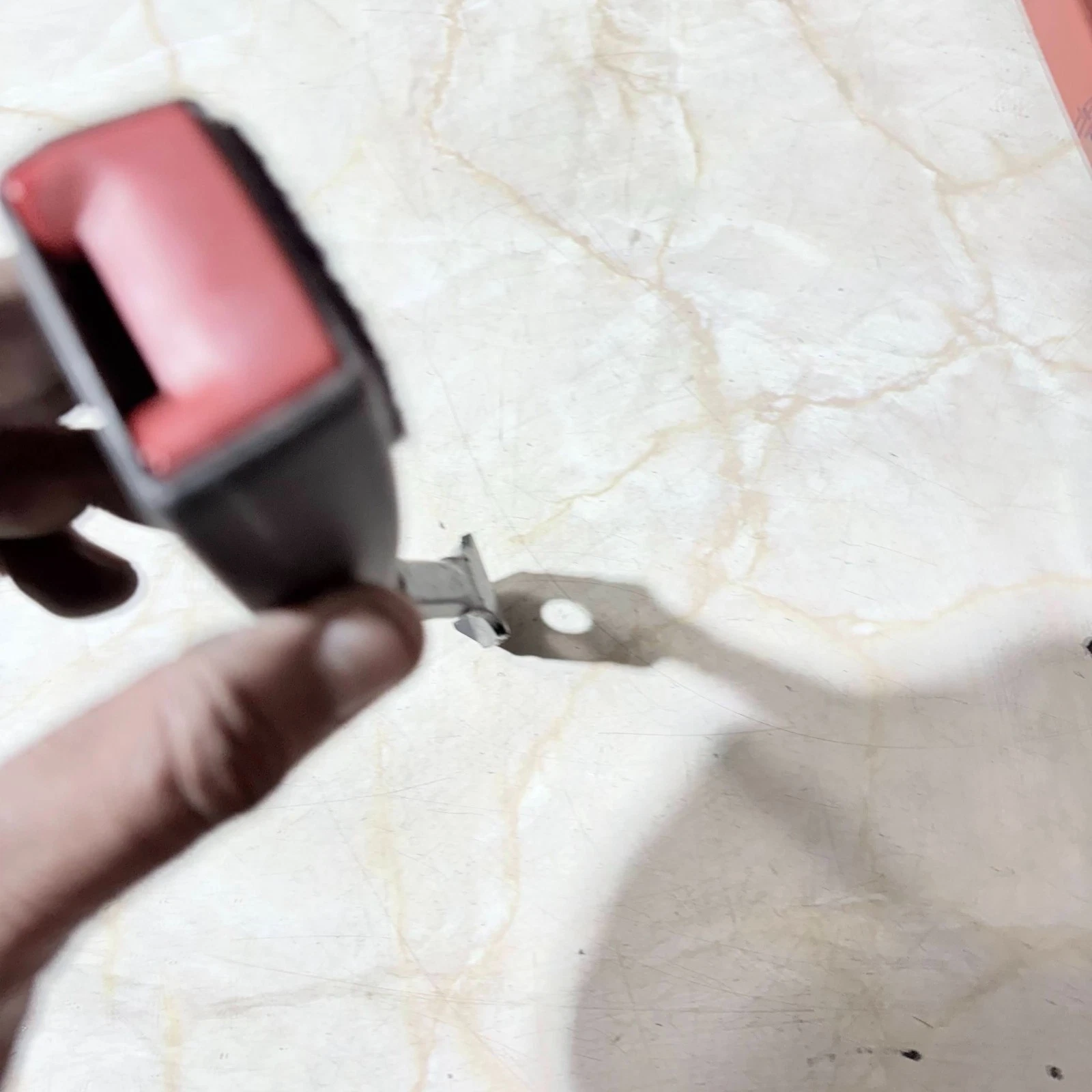 Vauxhall Astra J rear seat belt buckle red release button