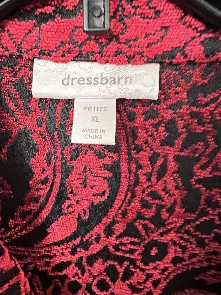 Blazer/chaqueta Dressbarn Holiday negra y roja XLP San Valentín?🩷 Foto 3 de 4