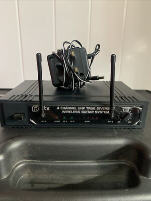 QTX 4-Kanal UHF True Diversity kabelloser Gitarrenreciever nur
