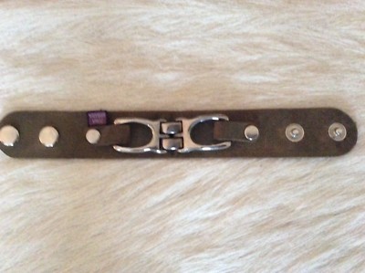 Zona Urbana Lederarmband handgegerbtes Leder Naturfärbung Damen! 