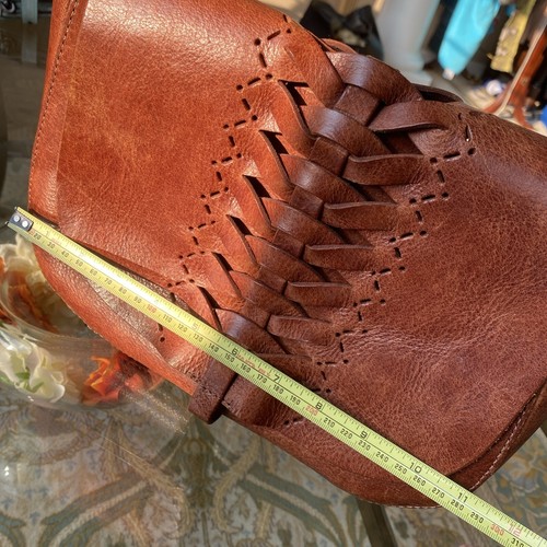 Lucky Brand Y2K Vintage Aged Leather Saddle Bag Crossbody Caramel Brown Pre-own - Picture 14 of 21