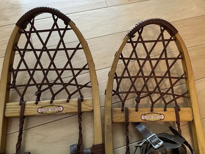 RARE Vintage LL Bean ''The Maine Snow-Shoe'' Wooden Snow Shoes 10 x36 ANTIQUE