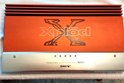 COMPLETELY REFURBISHED OLD SCHOOL SONY XM-7547 SOUND QUALITY AMP WITH UPGRADES
