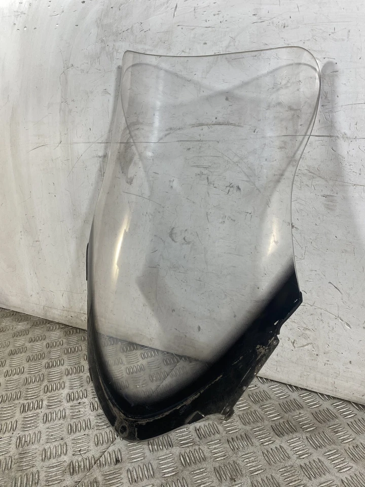 106471 Parabrezza Yamaha Majesty 400 dal 2004 al 2008 - Immagine 3 di 4