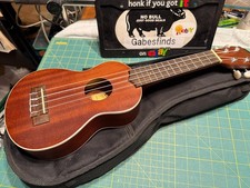 Lanikai LU21 Acoustic Ukulele Okoume Wood Rarely Used Excellent Condition