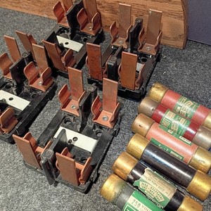 Vintage Pull-Out Fuse Blocks (MAIN & RANGE) + 6x 60A Fuses Varied Brand Names