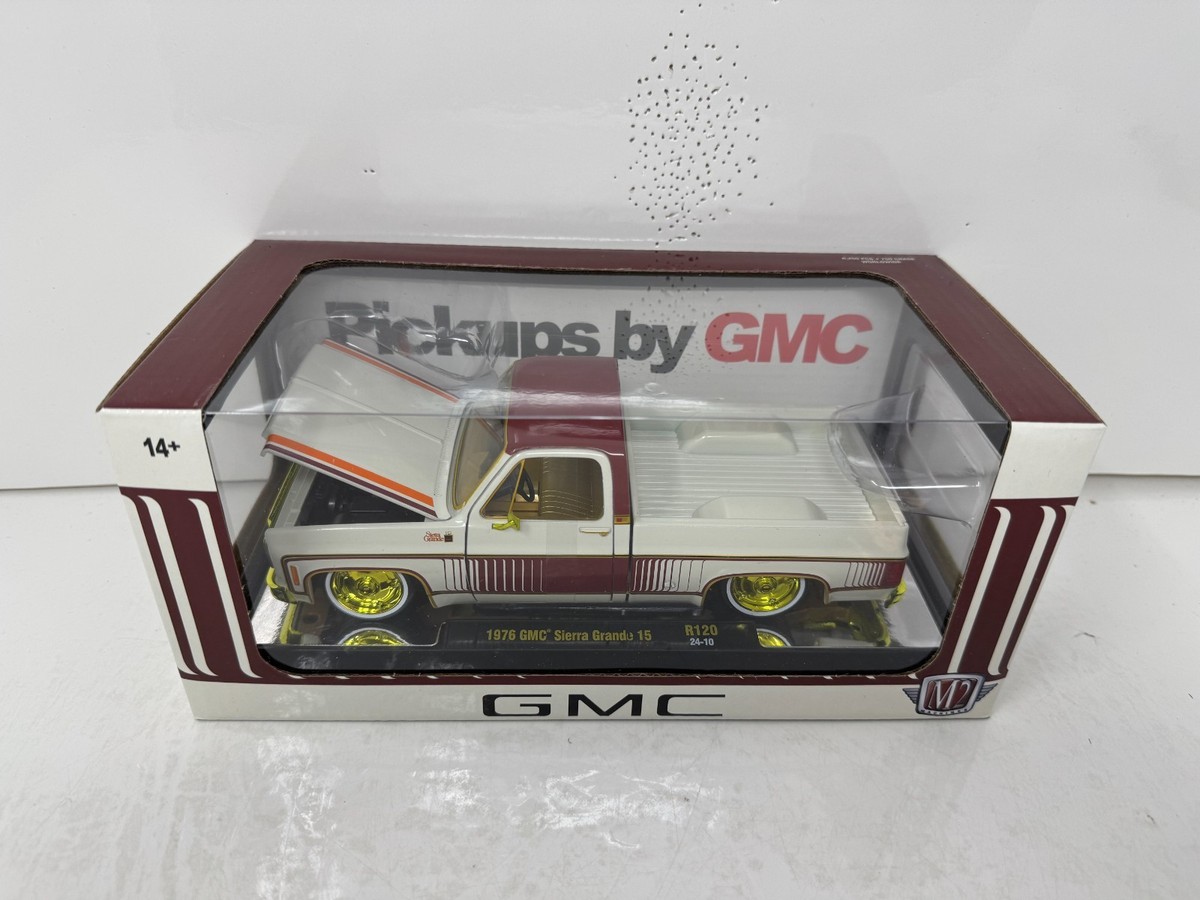 M2 Machines 1976 GMC Sierra Grande 15 Pickup Truck CHASE 1:24