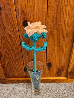 Peach Crochet Pointed Petal Rose (vase not included)