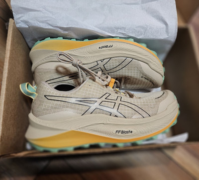 ASICS Trabuco Max 3 Men s Trail Running Shoes US Size 8.5