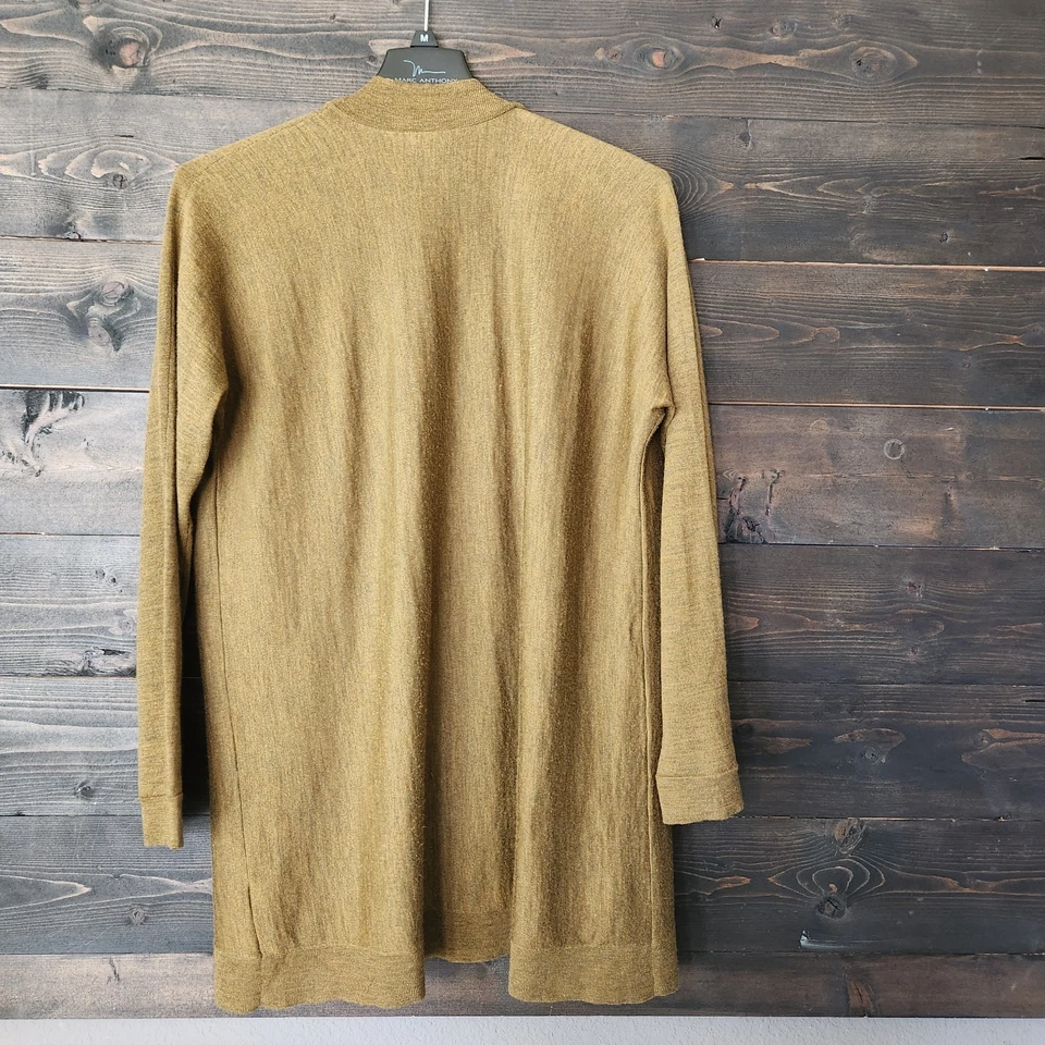 Cardigã suéter Eileen Fisher amarelo mostarda lã merino frente aberta M - Imagem 2 de 4