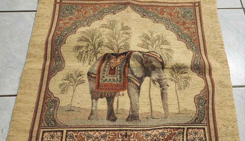 Par De Fundas De Cojín Grandes Estilo Tapiz Elefantes BONITAS 66cm X 66cm De Colección Foto 2 de 4