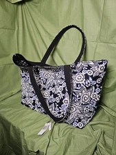 NEW Vera Bradley Iconic Grand Tote Snow Lotus Reversible Handbag, New with Tags 