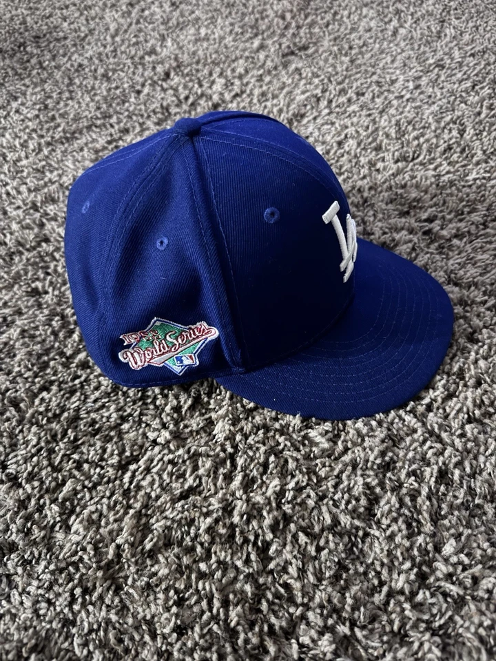 Sombrero de la Serie Mundial 1988 La Dodgers Love And Hustle = Juego Nueva Era Equipado 7 1/2 Foto 2 de 4