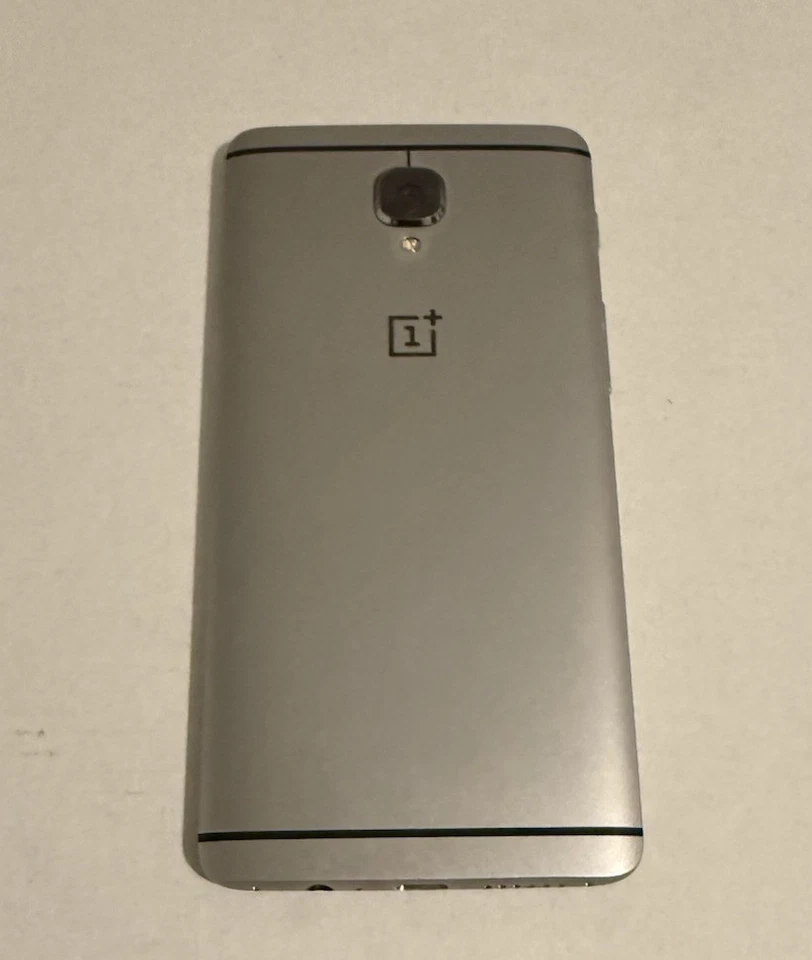 OnePlus 3 · 64GB, photo 3 of 3