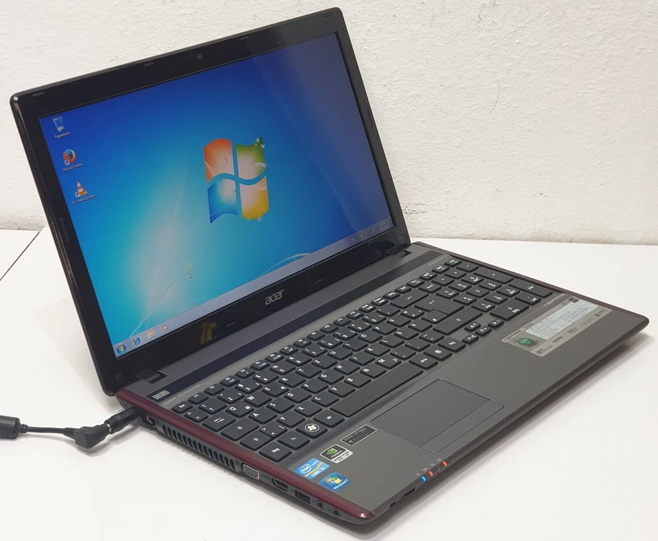 ACER Aspire 5755G 15,6" Windows7 Gamer Notebook Laptop i5 500GB 4GB DVD VGA HDMI - Bild 3 von 4