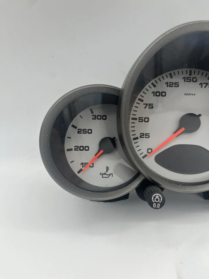 911 Porsche C2S 2006 Tiptronic A/T velocímetro clúster 99764111412D07 Foto 2 de 4