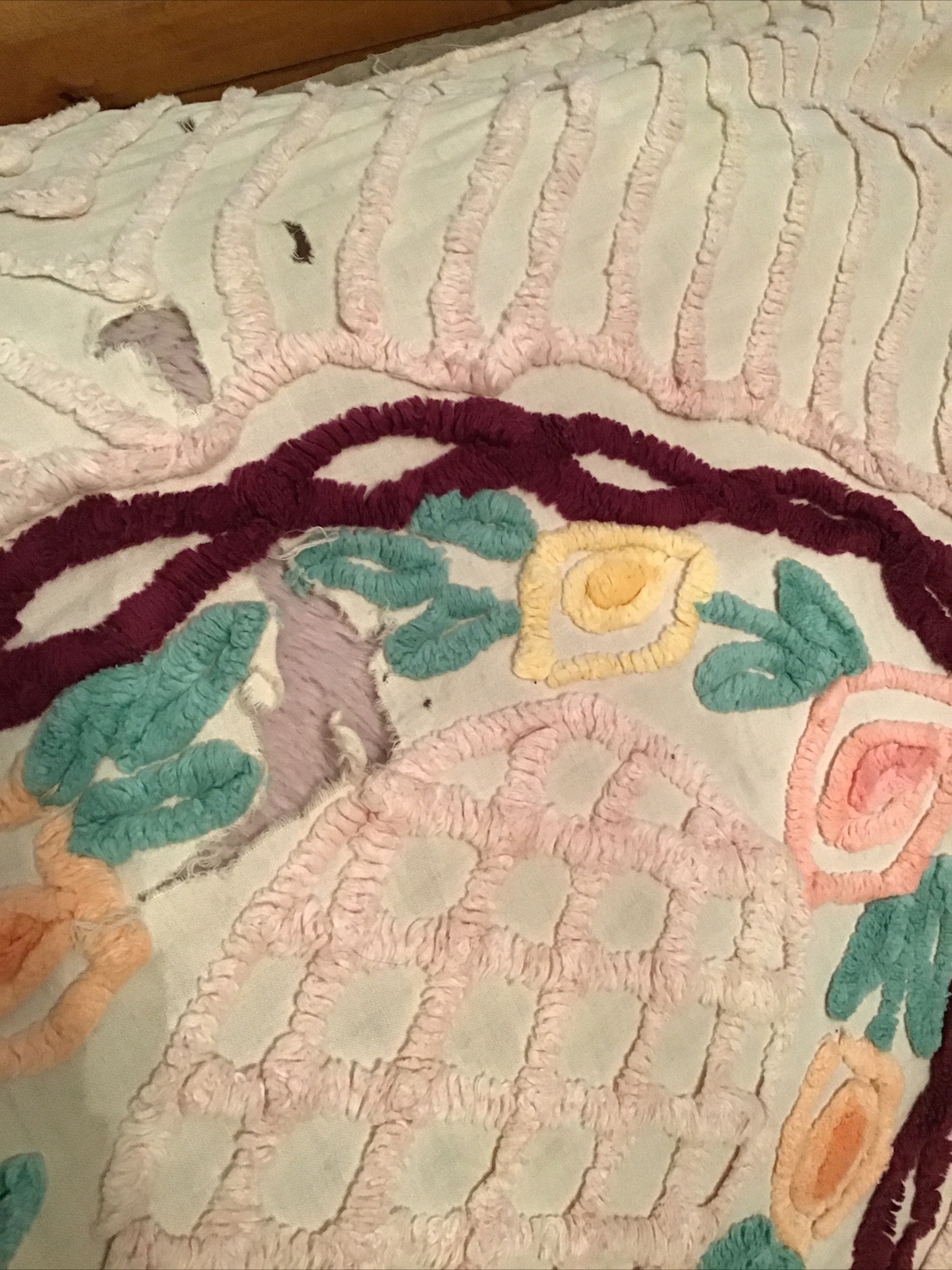 Vintage Chenille Bedspread 88” X 104” CUTTER/REPAIR PINK Burgundy Thick