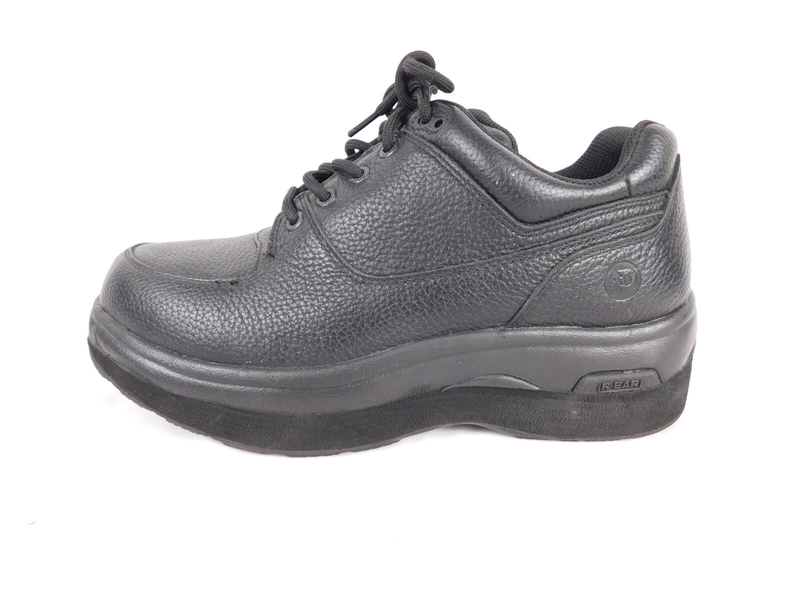 dunham walking shoes