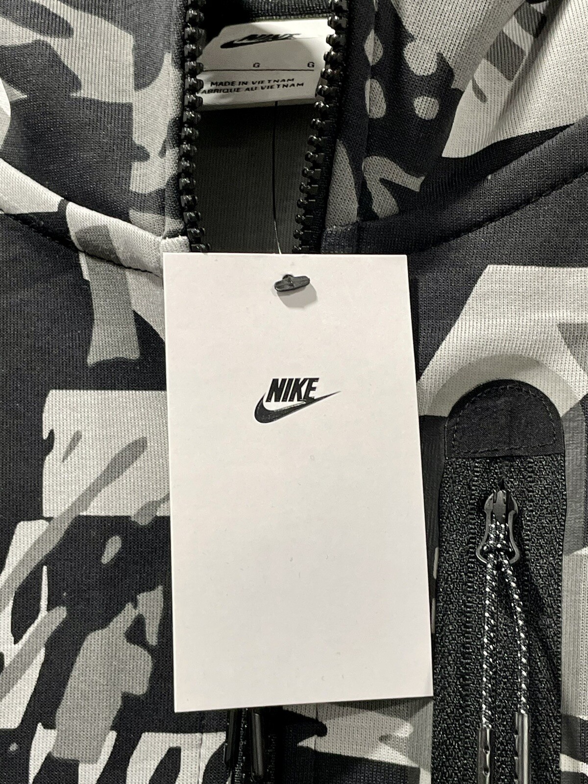 Nike Tech Fleece Zip Hoodie Jacket Digi Snow Camo White Black  Large DM6456-077 image 4