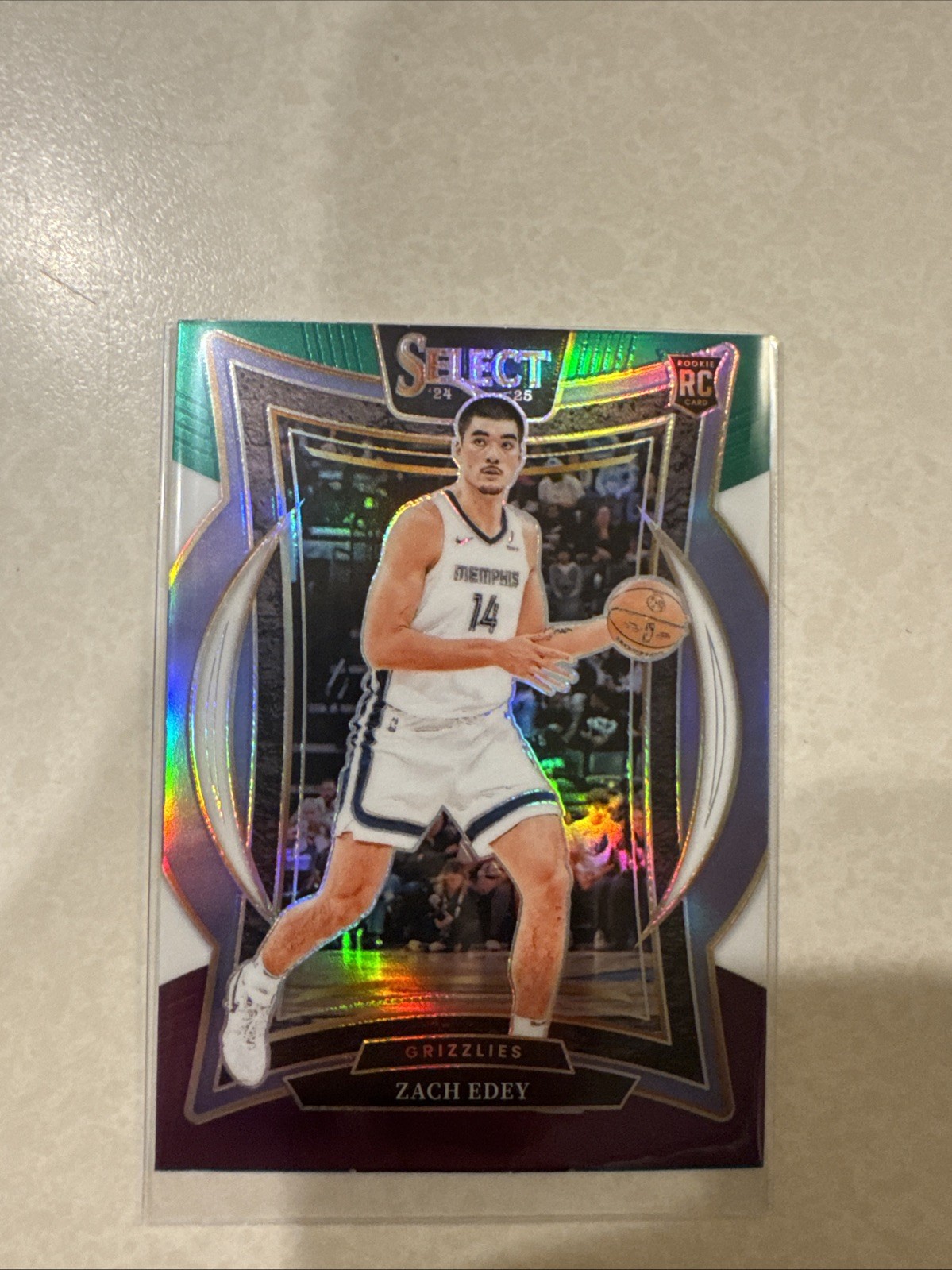 2024-25 Panini Select - Concourse Zach Edey #98 Green White Purple Prizm (RC)