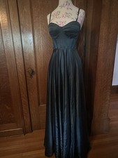 B.Darlin Juniors' Pleated-Bodice High-Slit Hunter GreenEvening Gown, 1/2, NWOT