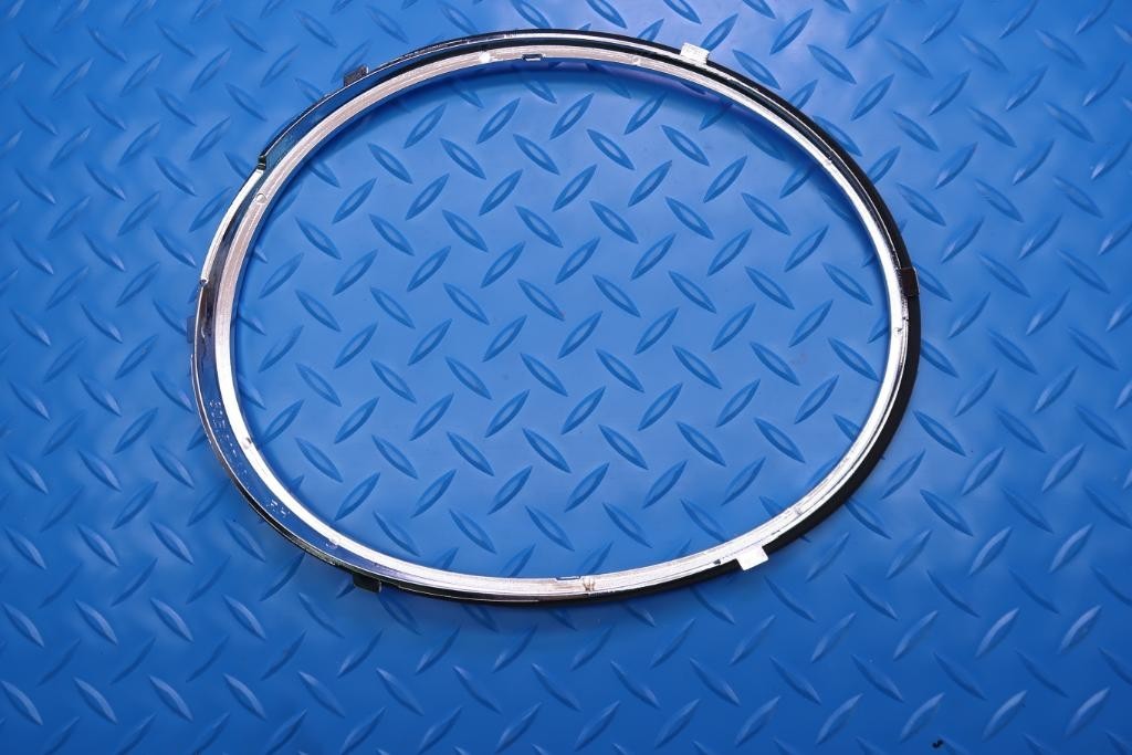 Bentley Flying Spur right chrome inner headlight ring #12769