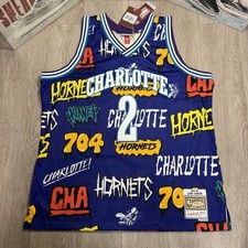Camiseta deportiva Larry Johnson Charlotte Hornets Mitchell & Ness pegatina para hombre M-XL