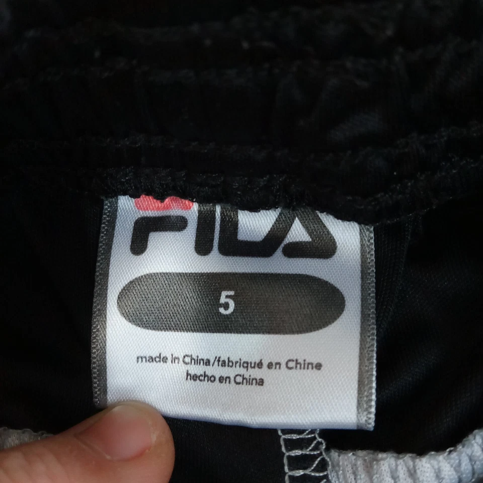 Шорты Fila Kids для мальчиков черные/серые пиксельный знак спереди размер 5 - Изображение 3 из 4