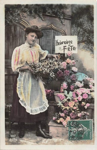 CPA FANTAISIE : ART NOUVEAU FEMME AVEC DES VIOLETTES