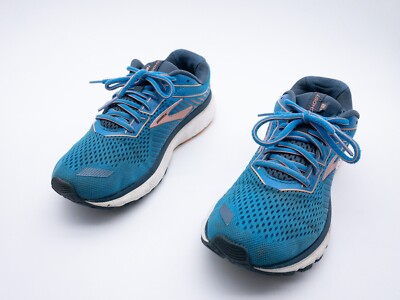 BROOKS Ghost 12 Damen Laufschuh Sportschuh Turnschuh Gr 40,5 EU Art 14767-30
