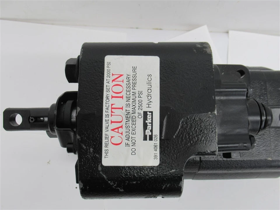 Parker / Chelsea 3149325234, C102D-2.5, CW, bomba de volteo de montaje directo  Foto 4 de 4