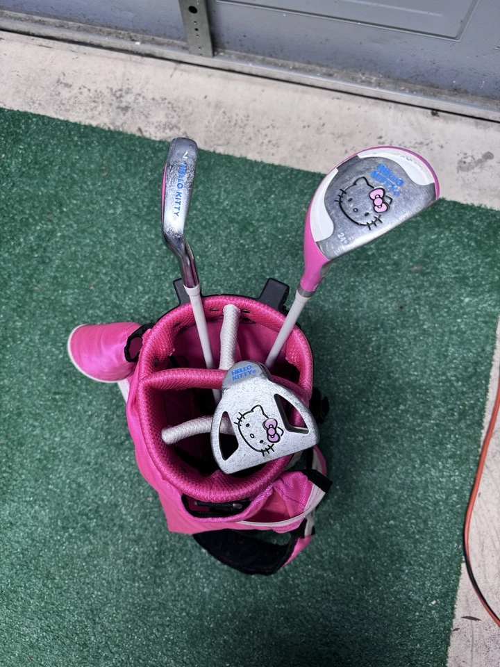 HELLO KITTY Youth 3 Golf Club Set. 4H, 7 Iron, Putter JR Size 3-5 Yrs - Image 3 of 4
