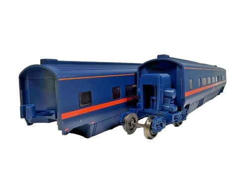 Hornby R4152B White Rose teilbare Reisebusse 37302 & 37301 Spurweite OO in Schachtel getestet | Condition: Used