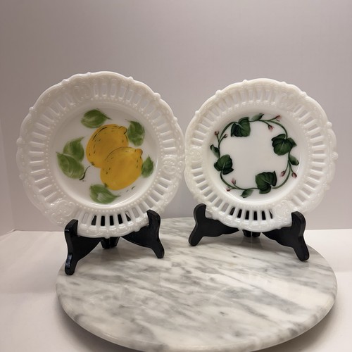 Vtg MCM Milkglass Reticulated Hand Painted Lemons & Ivy Plates 7-1/8”. EUC