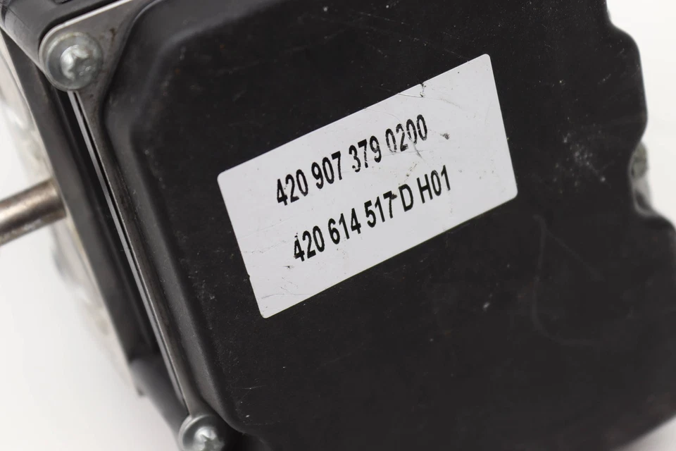 AUDI R8 2010-2012 - BOMBA ABS / UNIDAD módulo 420614517D Foto 4 de 4