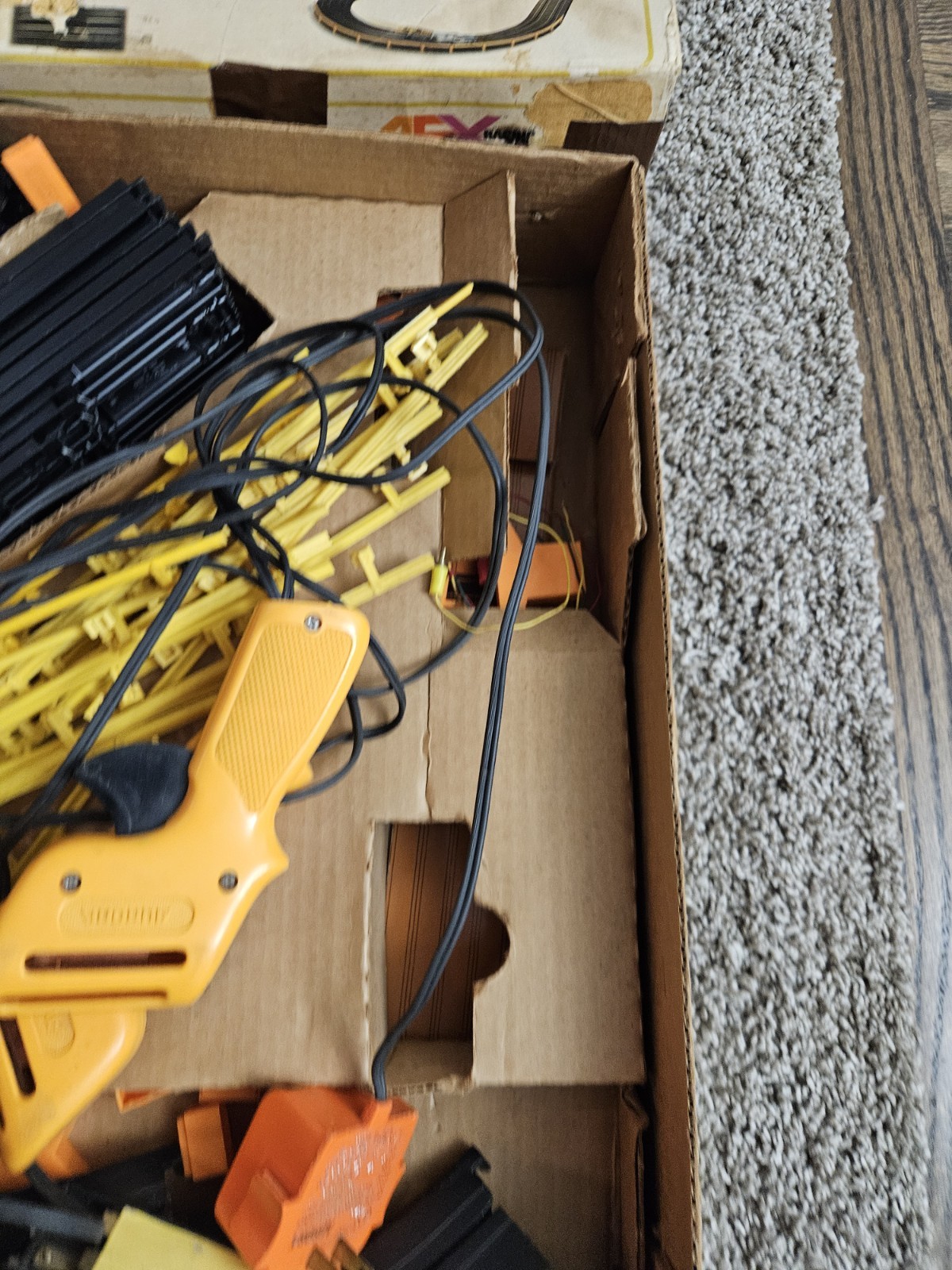 Aurora AFX Jackie Stewart Universal High Speed Slot Car Set RACINGbset- No Cars